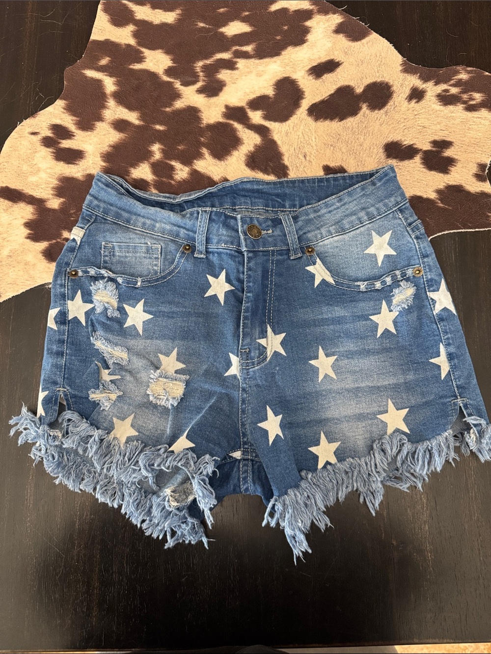 Frayed Star Print Denim Shorts - Blue